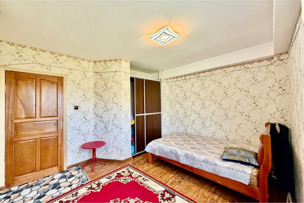 4195m² land for sale — 12