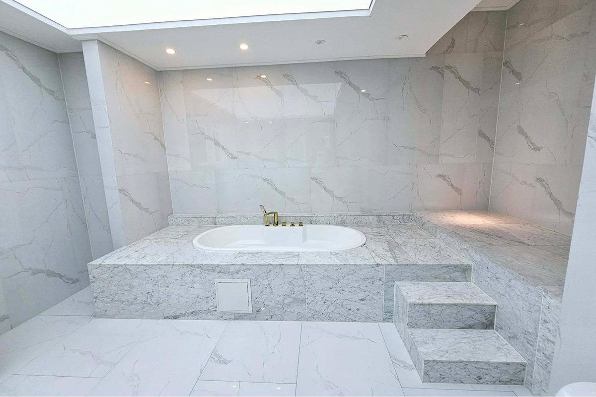 5-room apartment for sale — 12