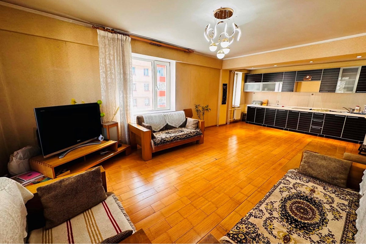 3-room apartment for sale — 4