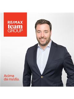 Miguel Romero - Team