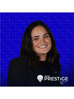 Associate - Joana Pedro - Prestige