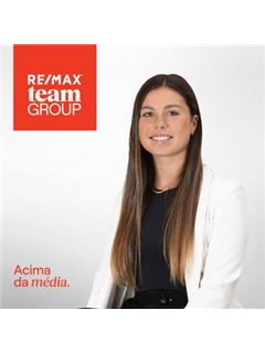 Owner - Daniela Botelho - Team