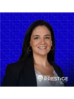Associate in Training - Ana Figueiredo - Prestige