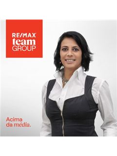 Office Staff - Ana Miranda - Team