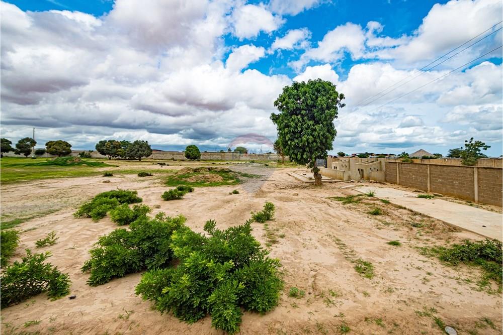 Commercial - Investment - Belas, Angola - AO - DSC_0129.jpg - 126100018-328