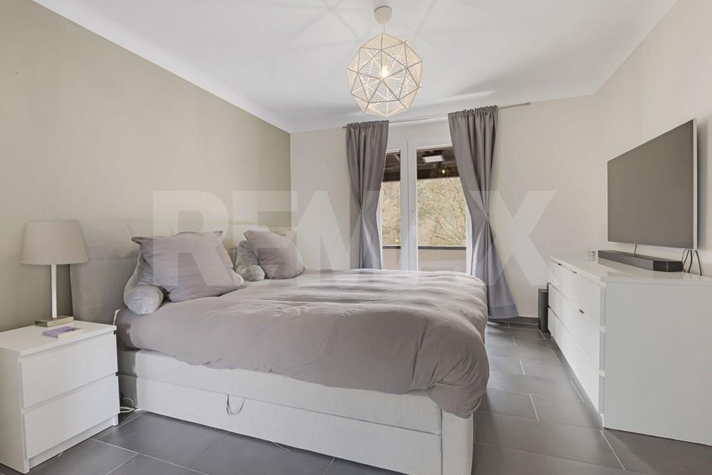 800.00 Surface : Maison A vendre, 12 Chambres à Born