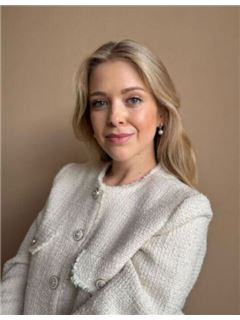 Eva Fleischner - REMAX Search