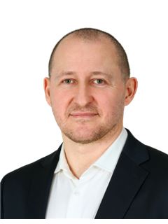 Robert Hnilica - REMAX Search
