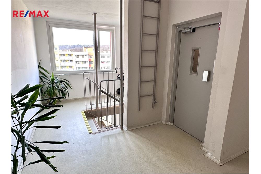 Residential - Condo/Apartment - Prague 9, City of Prague - Czech Republic - 18 - 29234019-847