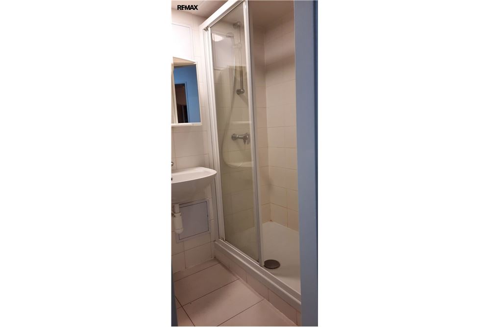 Residential - Condo/Apartment - Prague 6, City of Prague - Czech Republic - 9 - 29234023-192