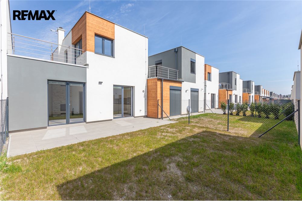 Prédio Habitacional - Casa - Praha 9, hl. m. Praha - Czech Republic - 19 - 29234037-75