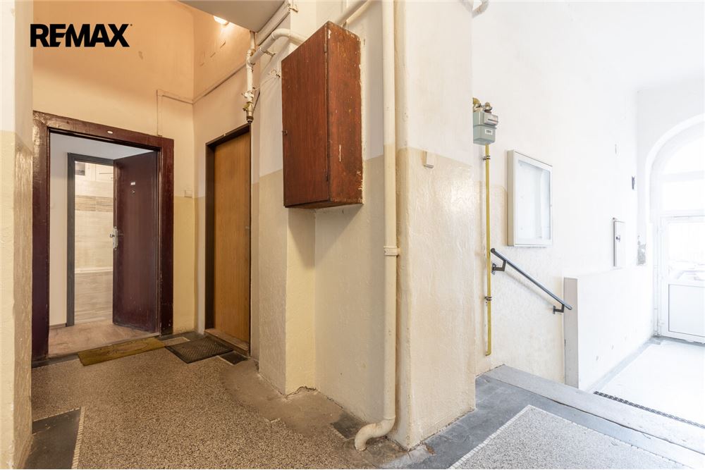 Residential - Condo/Apartment - Prague 8, City of Prague - Czech Republic - 10 - 29234030-340