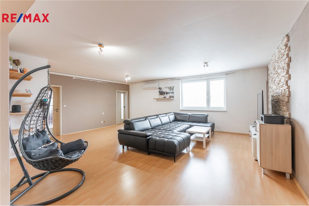 Residential - Condo/Apartment - Český Brod, Stredocesky region - Czech Republic - 1 - 29234019-848