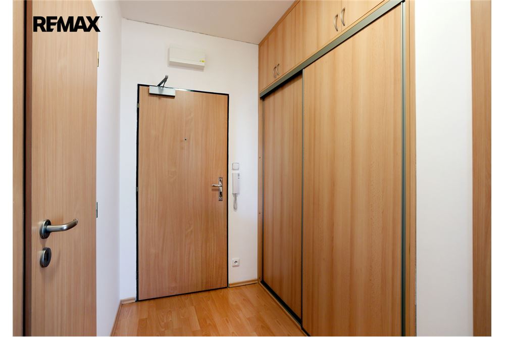Wohnung - Wohnung - Praha 5, hl. m. Praha - Czech Republic - 15 - 29234027-35