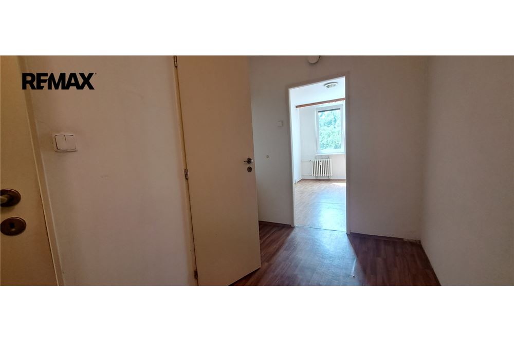Residential - Condo/Apartment - Prague 4, City of Prague - Czech Republic - 10 - 29234023-191