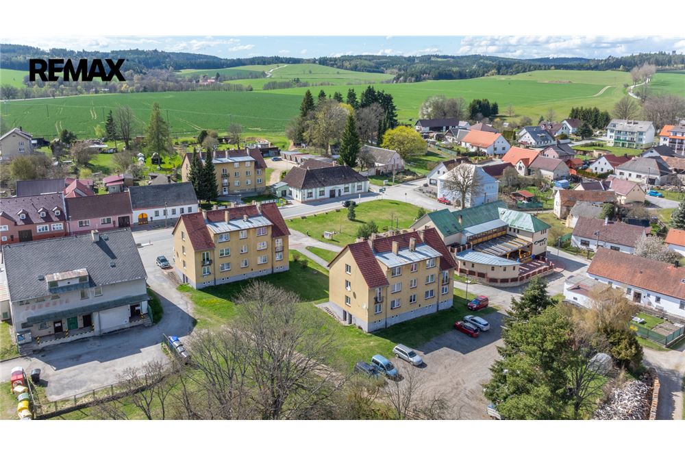 Commercial - Apartment Building - Staré Město pod Landštejnem, Jihocesky region - Czech Republic - 11 - 29234029-430