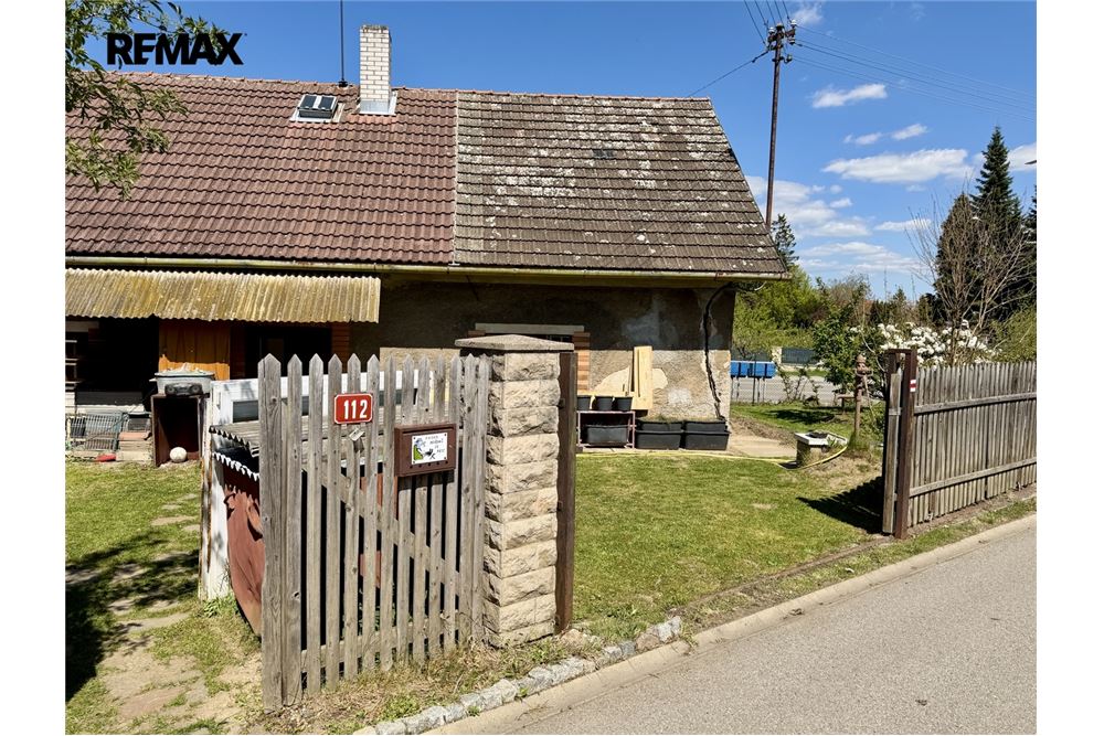 Residential - House - Kamenice, Stredocesky region - Czech Republic - 13 - 29234019-860