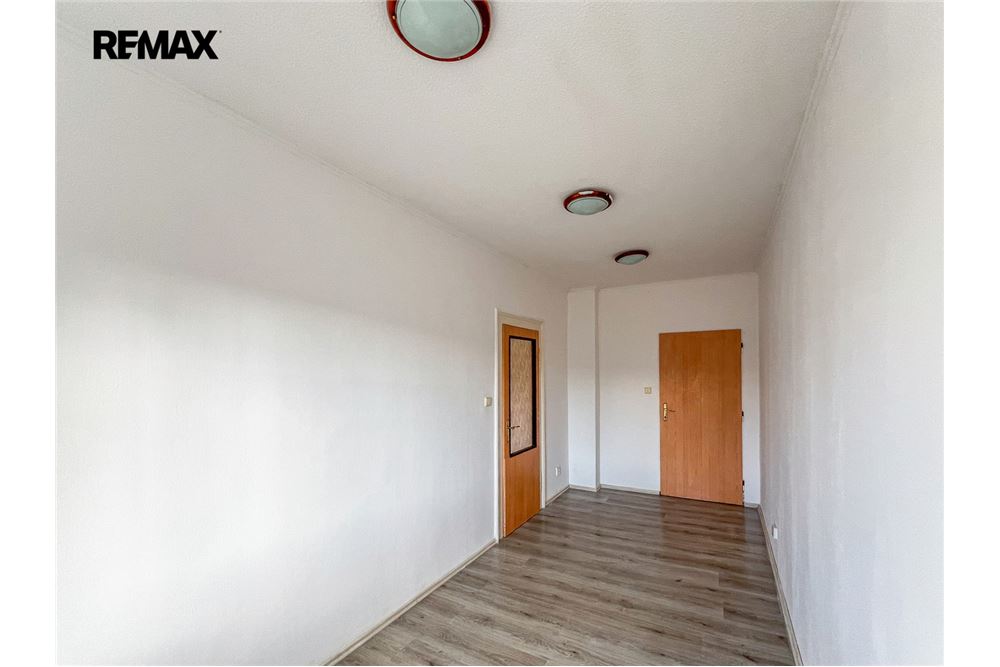 Commercial - Apartment Building - Varnsdorf, Ústí nad Labem region - Czech Republic - 26 - 29234023-194