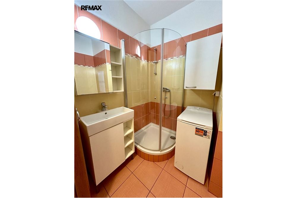 Residential - Condo/Apartment - Prague 9, City of Prague - Czech Republic - 14 - 29234019-864
