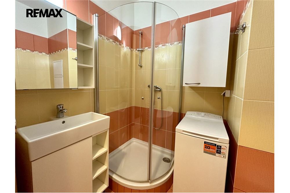 Residential - Condo/Apartment - Prague 9, City of Prague - Czech Republic - 15 - 29234019-864