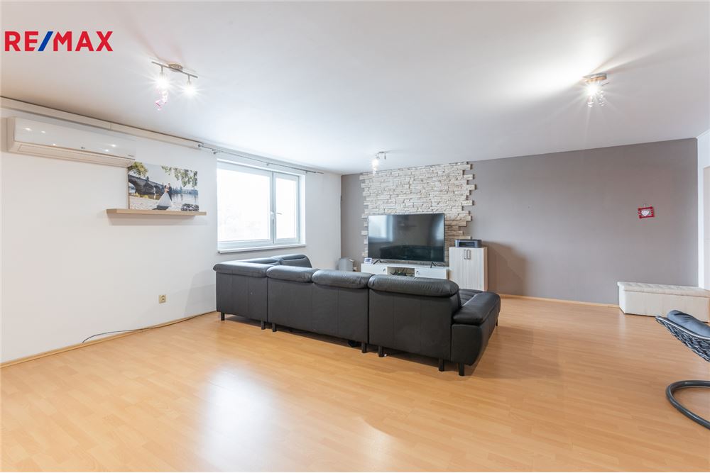 Residential - Condo/Apartment - Český Brod, Stredocesky region - Czech Republic - 3 - 29234019-848