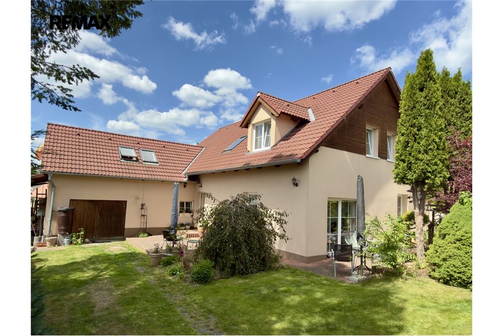 Residential - House - Stará Huť, Stredocesky region - Czech Republic - 1 - 29234019-863