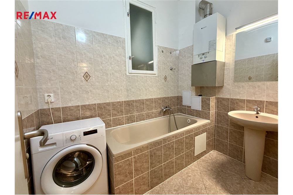 Residential - Condo/Apartment - Prague 3, City of Prague - Czech Republic - 12 - 29234019-849