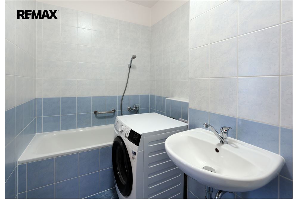 Wohnung - Wohnung - Praha 5, hl. m. Praha - Czech Republic - 13 - 29234027-35