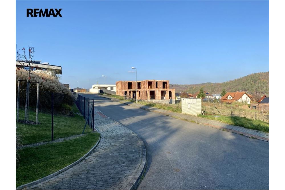 Residential - House - Chrustenice, Stredocesky region - Czech Republic - 15 - 29234019-855