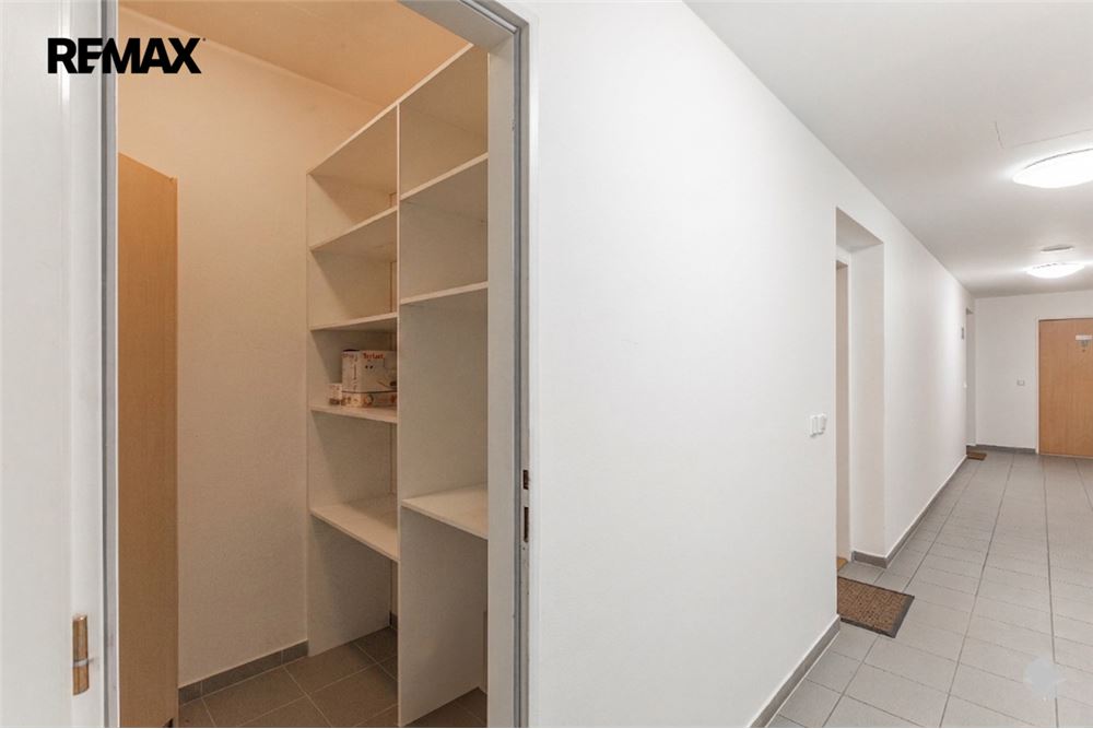 Residential - Condo/Apartment - Prague 5, City of Prague - Czech Republic - 18 - 29234023-186