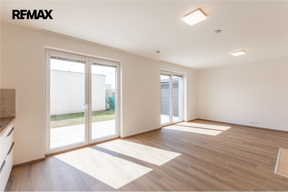 Prédio Habitacional - Casa - Praha 9, hl. m. Praha - Czech Republic - 4 - 29234037-75