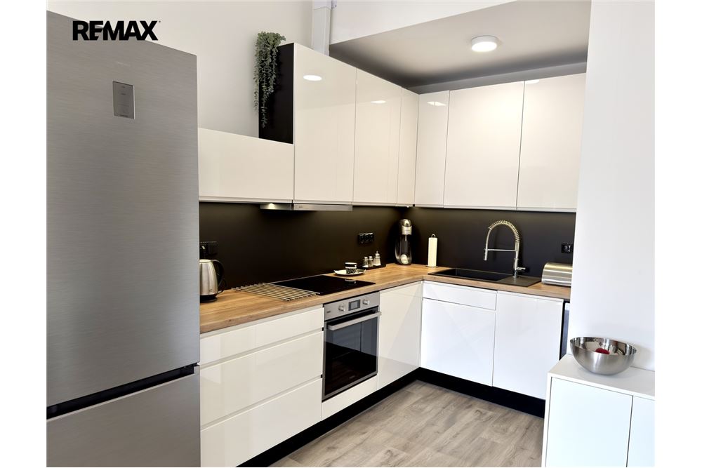Residential - Condo/Apartment - Sulice, Stredocesky region - Czech Republic - 8 - 29234019-853