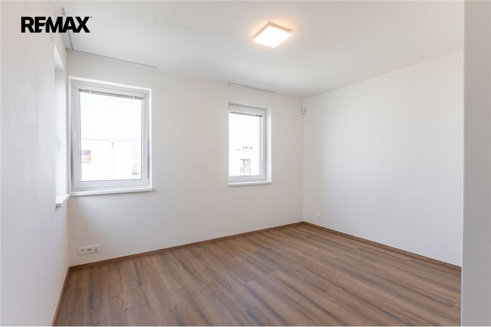 Prédio Habitacional - Casa - Praha 9, hl. m. Praha - Czech Republic - 14 - 29234037-75
