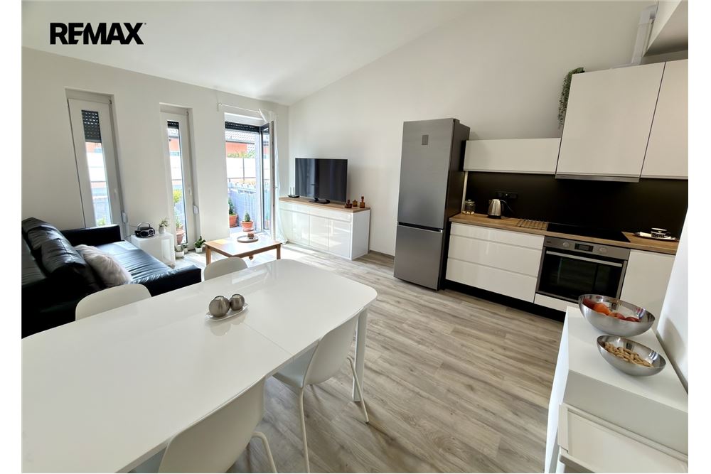 Residential - Condo/Apartment - Sulice, Stredocesky region - Czech Republic - 1 - 29234019-853