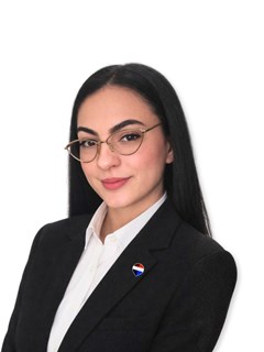 Office Staff - Michelle Kallide Office Administrator - RE/MAX EXPERTS