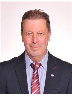 Charis Charalambous - Office Manager - RE/MAX EXPERTS