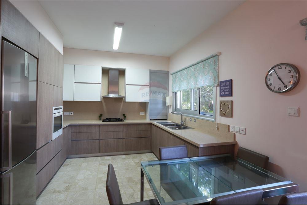 3-Bedroom Detached House in Panthea - Bild 3