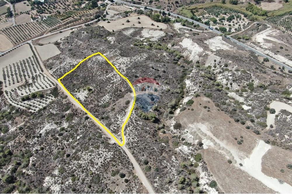Zemljište, 43617 m²