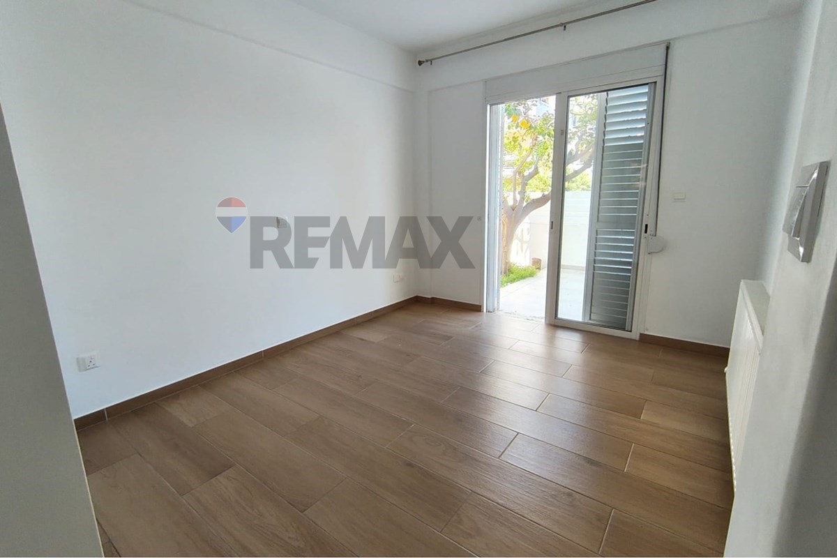 3-Bedroom Ground floor Apartment in Katholiki - Aanzicht 2