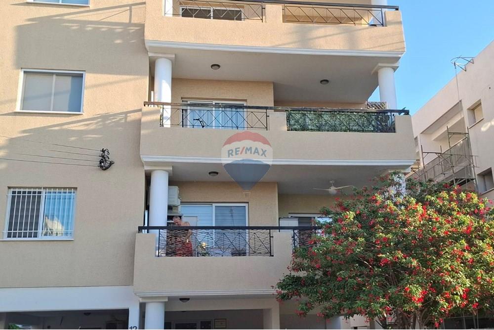 3-Bedroom Apartment in Mesa Geitonia – pohled 2