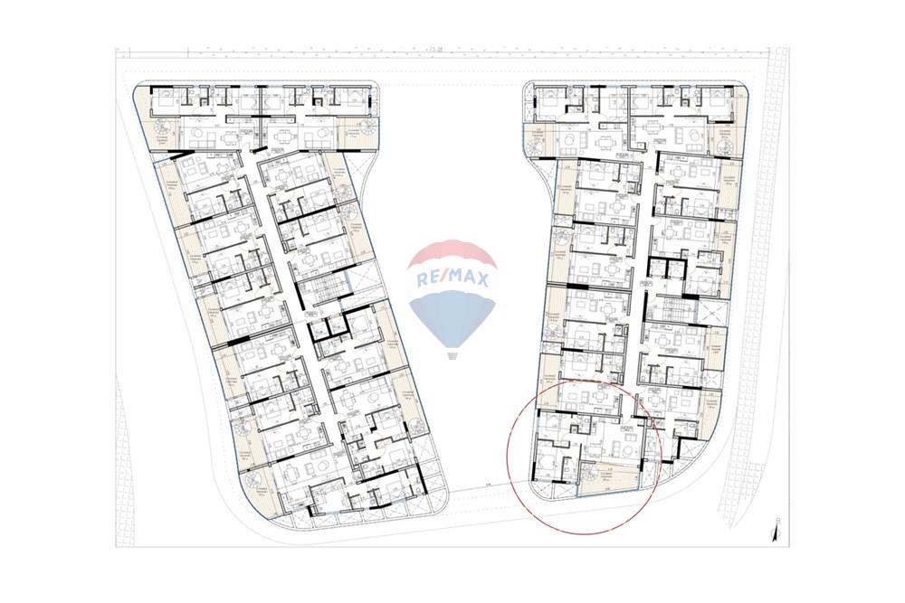 Gated Dream Home 2-Bedroom Penthouse in Livadia - Vista 2
