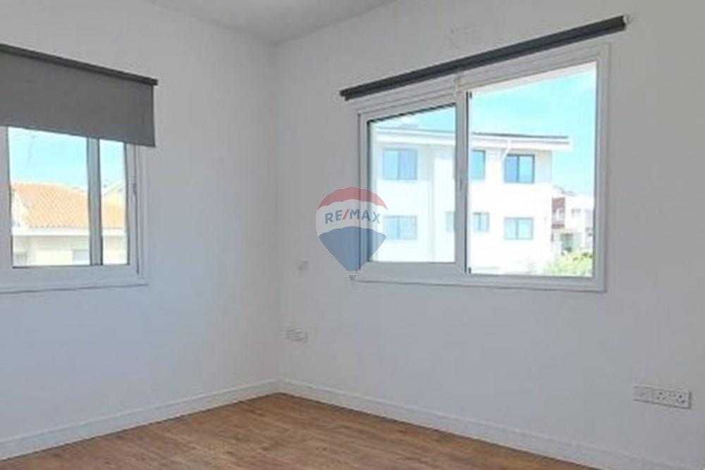 6 bedroom House at Agios Athanasios - Bild 5