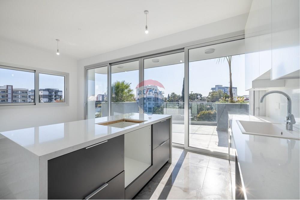 Brand New 2-Bedroom Apartment in Katholiki – pohled 5