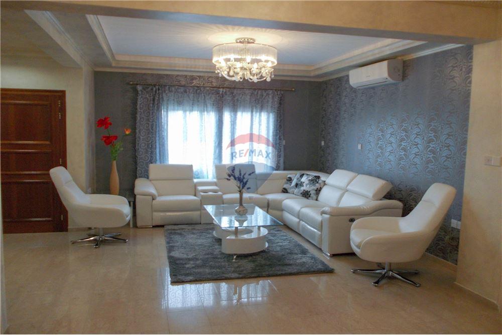 Three-Bedroom Villa in Potamos Germasogeia - Vista 4