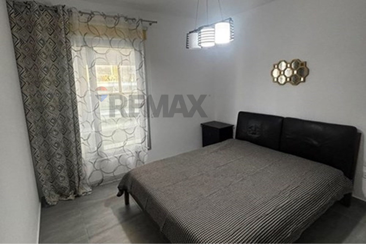 2 -Bedroom Apartment in Neapolis - Widok 3
