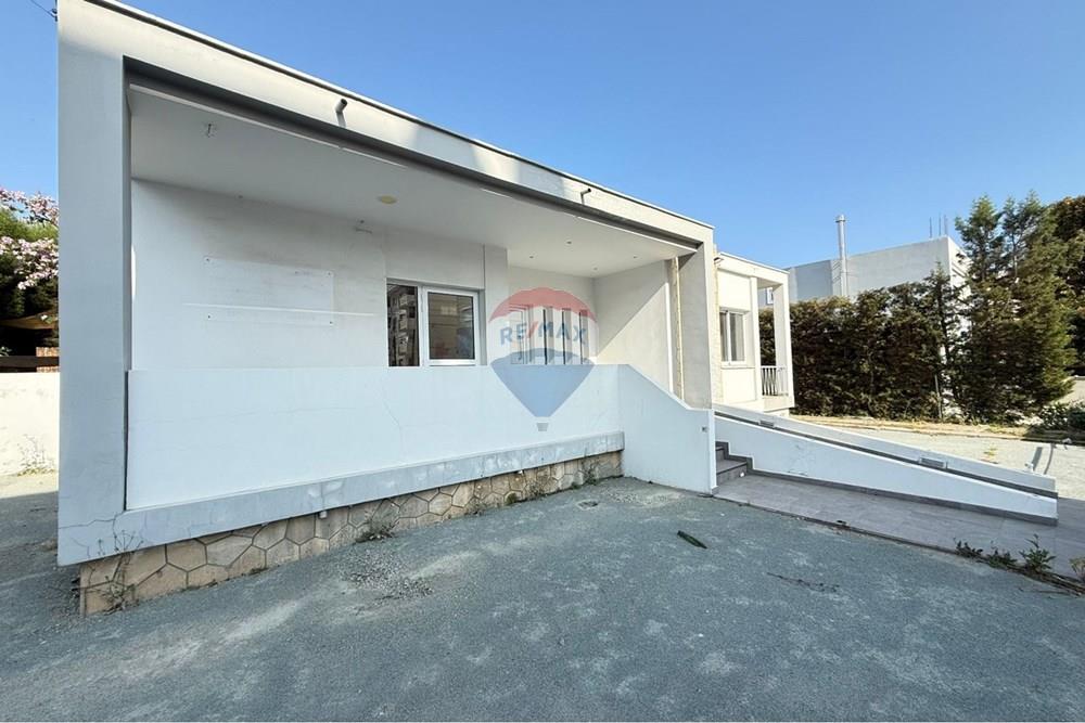 250sqm Office in Petrou & Pavlou - Ansicht 3