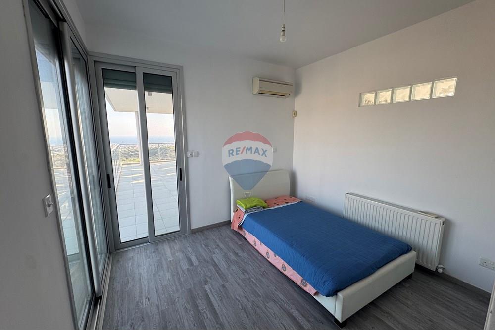 5+1 Bedroom Villa at Agios Athanasios - Bild 2
