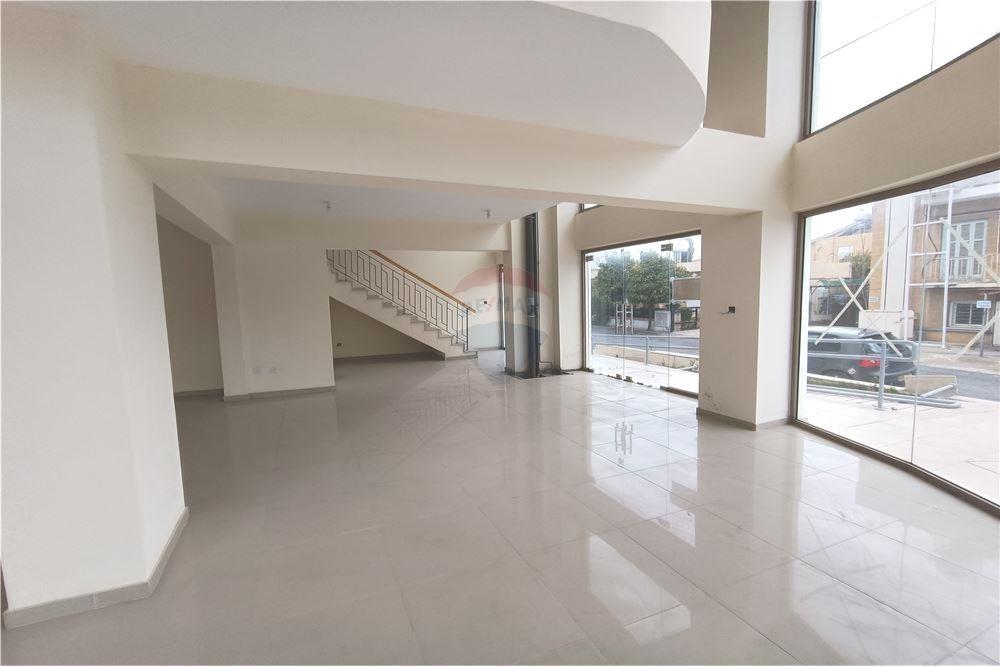 Commercial Building in Agios Dometios, Agios Dometios