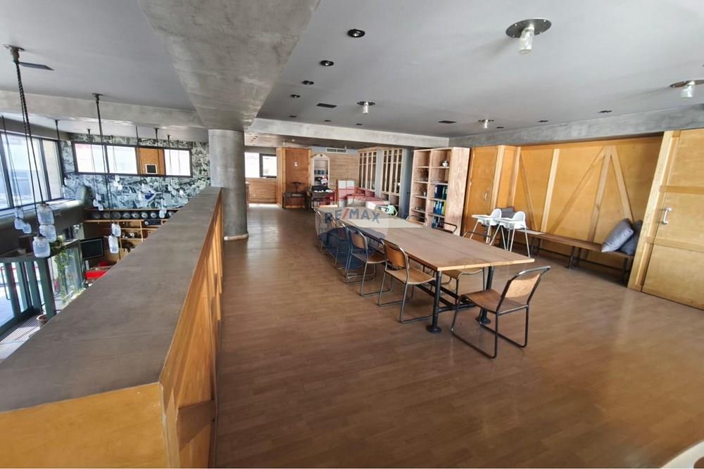 Commercial Building and Plot - View 3