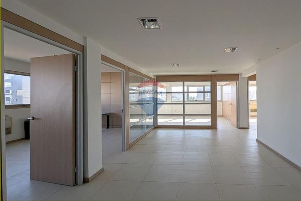 258sqm Office in Agia Zoni, Limassol – pohled 2